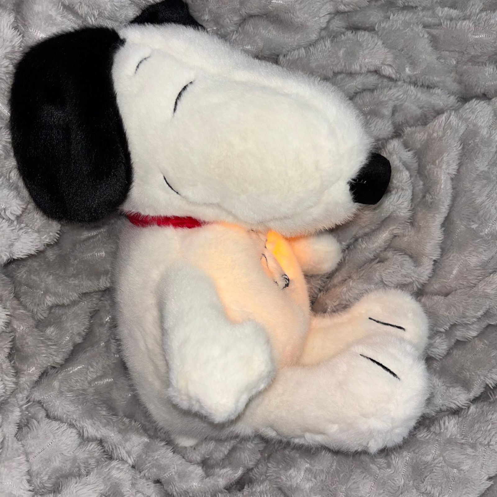 Peluche de Snoopy con respiración brillante y calmante
